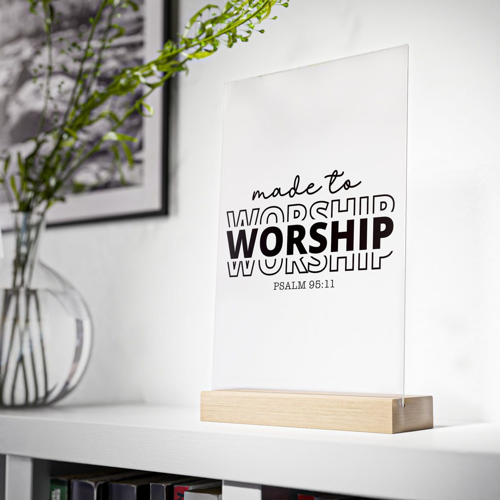 Made To Worship Desk Decor
